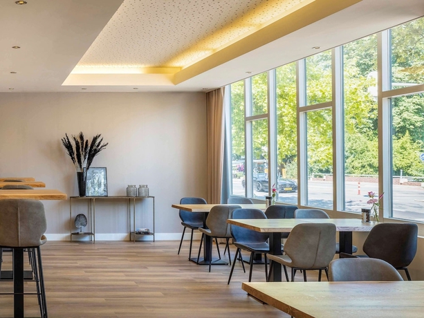 Imagen del bar/restaurante del Hotel Ibis Utrecht. Foto 8