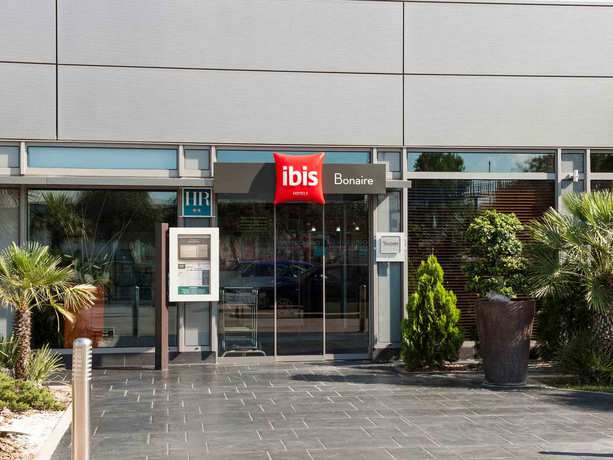 Imagen general del Hotel Ibis Valencia Bonaire Aeropuerto. Foto 5
