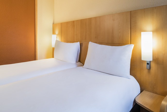 Imagen de la habitación del Hotel Ibis Valenciennes. Foto 9