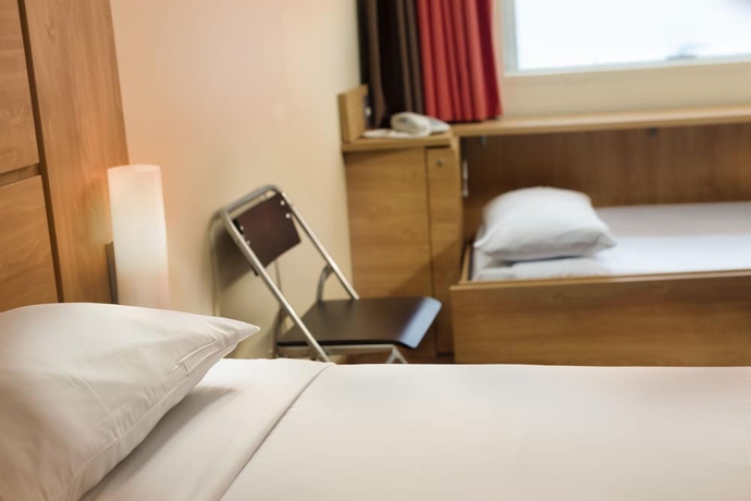 Imagen de la habitación del Hotel Ibis Valparaiso. Foto 12