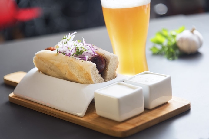 Imagen del bar/restaurante del Hotel Ibis Valparaiso. Foto 7