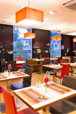 Imagen del bar/restaurante del Hotel Ibis Vientiane Nam Phu. Foto 6