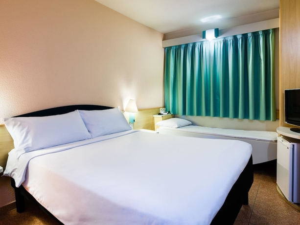 Imagen de la habitación del Hotel Ibis Vitoria Aeroporto. Foto 14