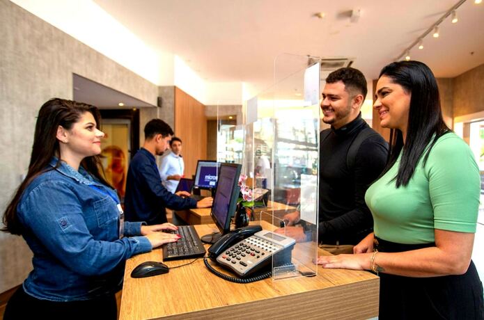 Imagen general del Hotel Ibis Vitoria Praia Do Canto. Foto 4