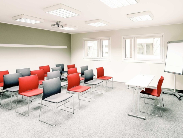 Imagen de los interiores del Hotel Ibis Warszawa Centrum. Foto 14