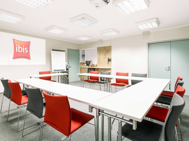 Imagen de los interiores del Hotel Ibis Warszawa Centrum. Foto 16