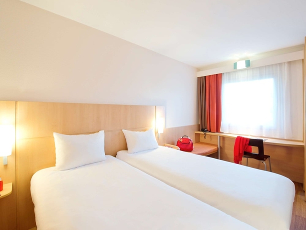 Imagen de la habitación del Hotel Ibis Warszawa Ostrobramska. Foto 4