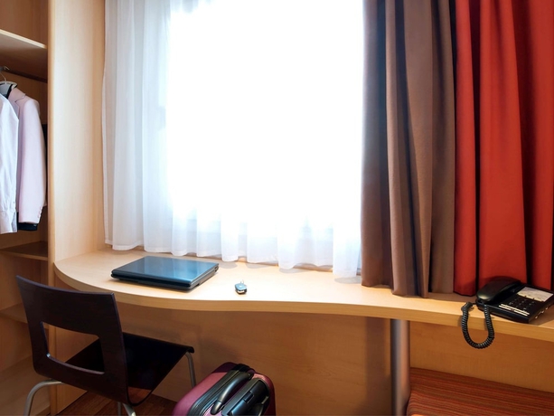 Imagen de la habitación del Hotel Ibis Warszawa Ostrobramska. Foto 6