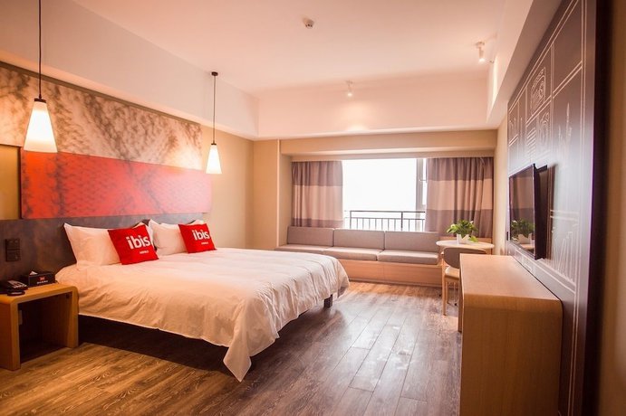 Imagen del bar/restaurante del Hotel Ibis Weihai Oriental New Ground. Foto 4