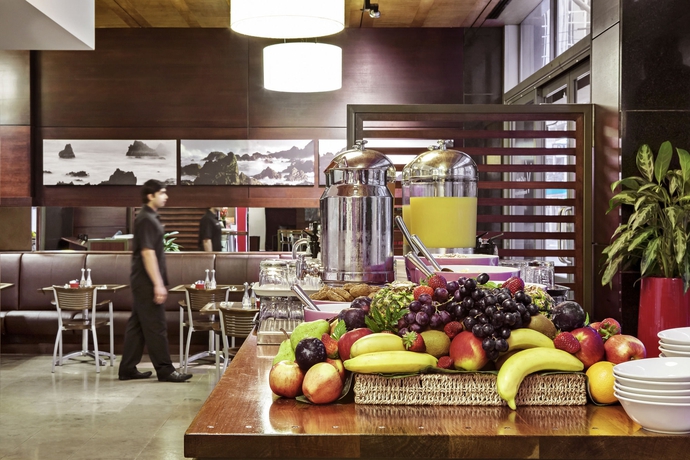 Imagen del bar/restaurante del Hotel Ibis Wellington. Foto 6