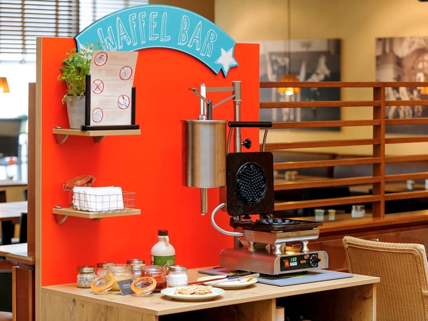 Imagen del bar/restaurante del Hotel Ibis Wien City. Foto 3