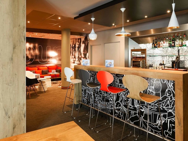 Imagen del bar/restaurante del Hotel Ibis Wien Mariahilf. Foto 6