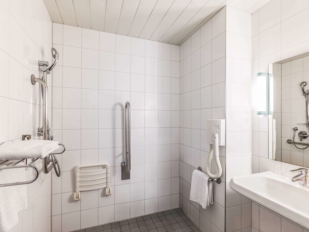 Imagen de la habitación del Hotel Ibis Winterthur City. Foto 11