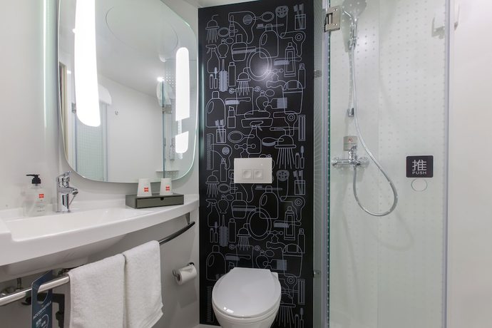 Imagen de la habitación del Hotel Ibis Wuhan Hubu Alley. Foto 10