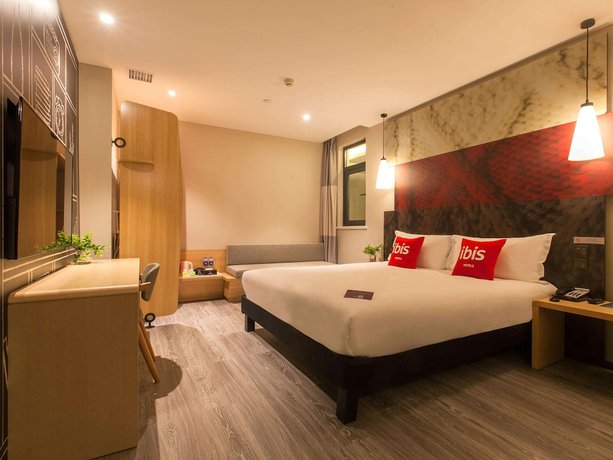 Imagen de la habitación del Hotel Ibis Wuhan Hubu Alley. Foto 14