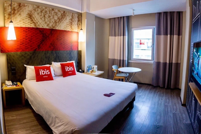 Imagen de la habitación del Hotel Ibis Xiamen Kaiyuan. Foto 17