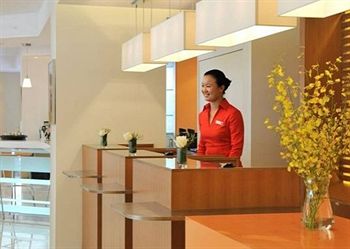 Imagen de los interiores del Hotel Ibis Yangzhou Development Zone. Foto 16