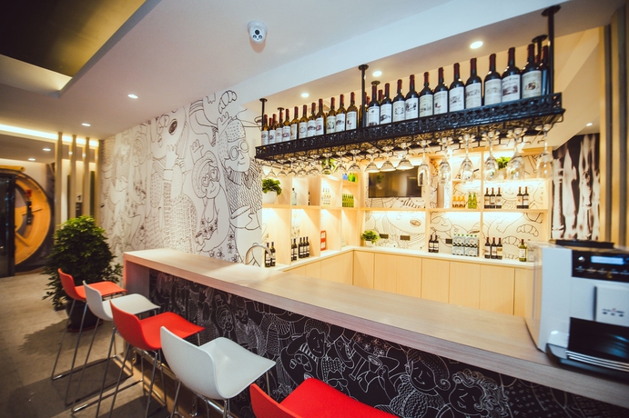 Imagen del bar/restaurante del Hotel Ibis Yangzhou Garden. Foto 2