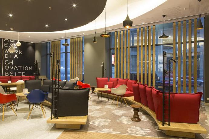 Imagen de los interiores del Hotel Ibis Yerevan Center. Foto 13