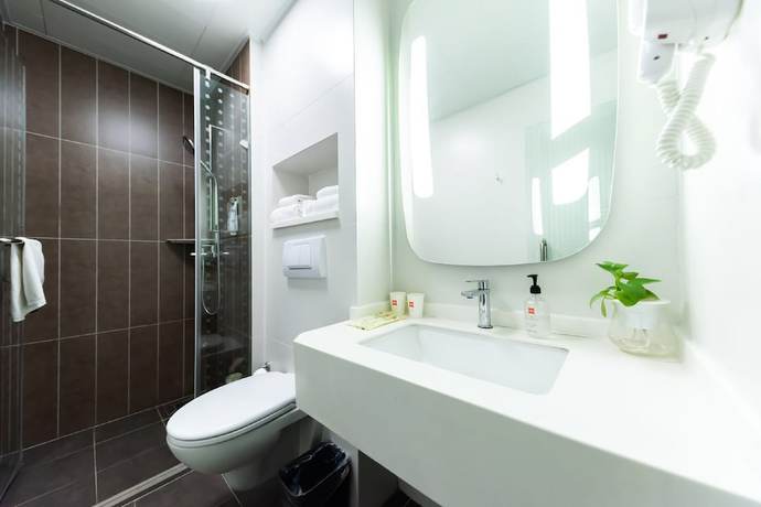 Imagen del bar/restaurante del Hotel Ibis Yixing South Renmin Rd. Foto 5