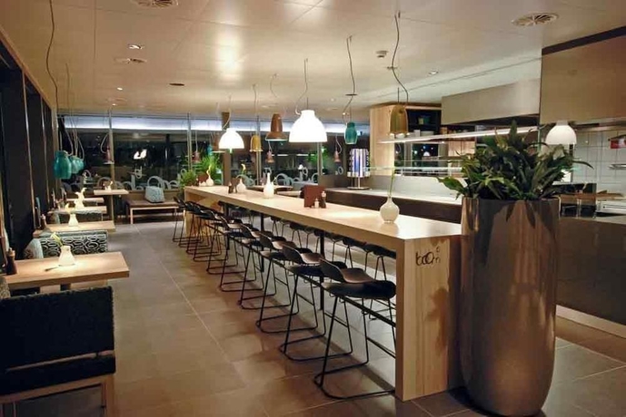 Imagen del bar/restaurante del Hotel Ibis Zurich Adliswil. Foto 8