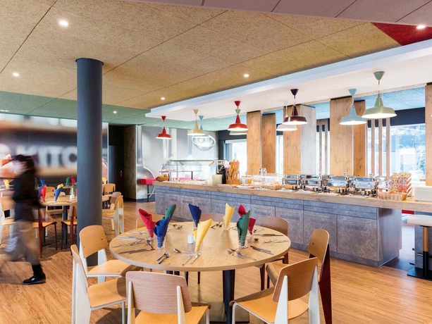 Imagen del bar/restaurante del Hotel Ibis Zurich City West. Foto 6