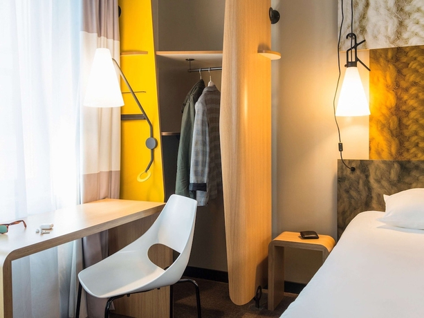 Imagen de la habitación del Hotel Ibis brussels centre gare du midi. Foto 6