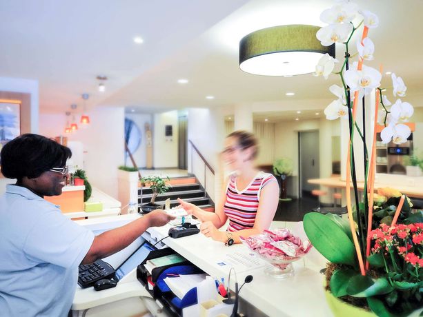 Imagen de los interiores del Hotel Ibis budget Bordeaux Centre Mériadeck. Foto 15