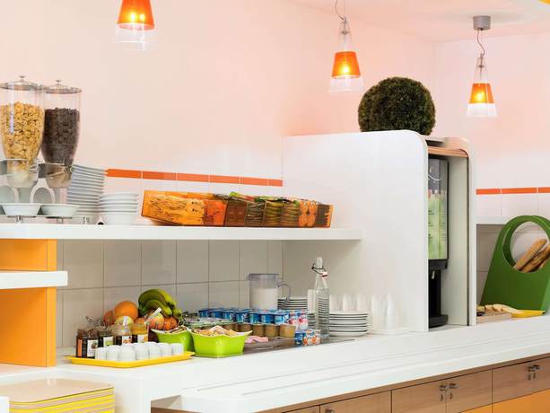 Imagen del bar/restaurante del Hotel Ibis budget Bordeaux Centre Mériadeck. Foto 6