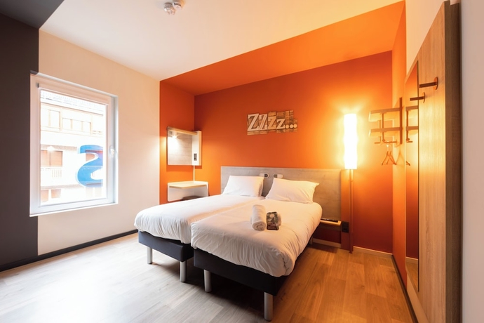 Imagen de la habitación del Hotel Ibis budget Logroño Centro. Foto 9