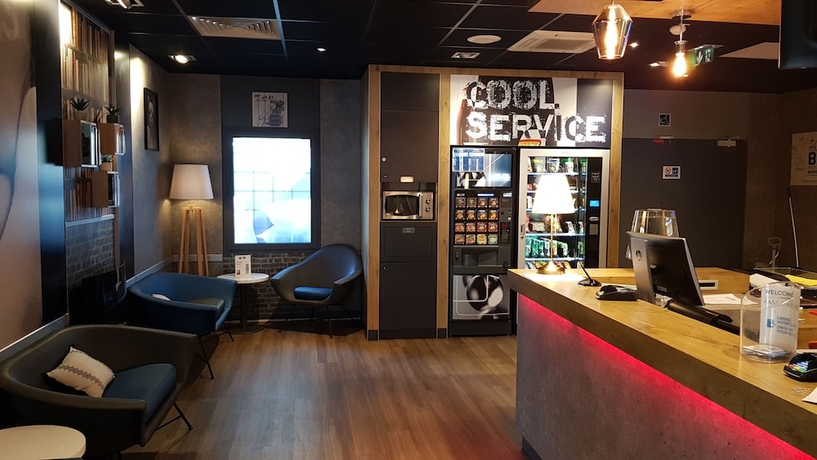 Imagen del bar/restaurante del Hotel Ibis budget Paris Porte de Vanves. Foto 3