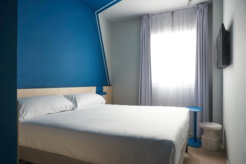 Imagen de la habitación del Hotel Ibis budget Vitoria Gasteiz. Foto 4