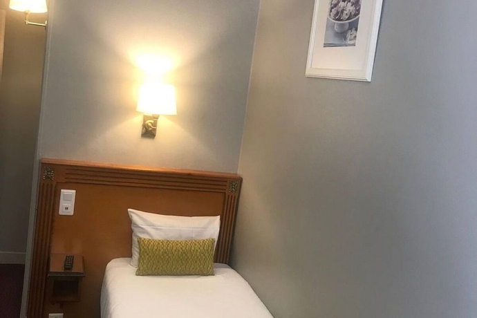 Imagen de la habitación del Hotel Ibis styles Paris Montmartre Batignolles. Foto 5