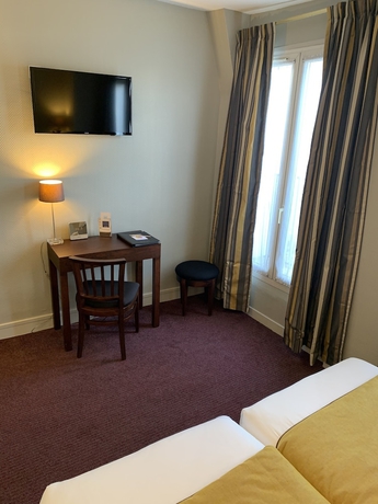 Imagen de la habitación del Hotel Ibis styles Paris Montmartre Batignolles. Foto 7