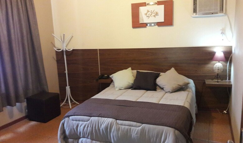 Imagen de la habitación del Hotel Ibitur. Foto 29