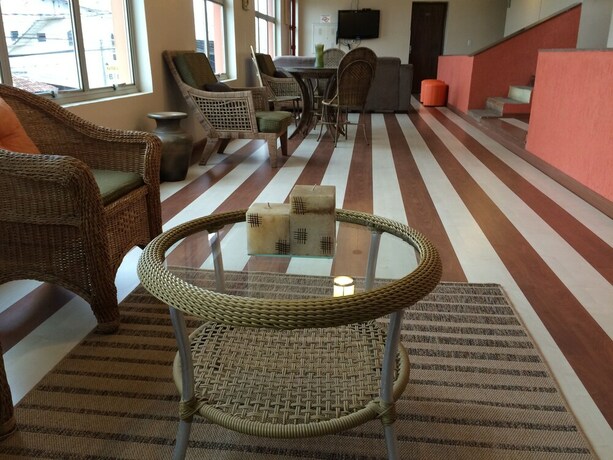 Imagen de los interiores del Hotel Ibitur. Foto 38