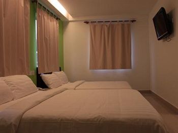 Imagen general del Hotel Ibiz. Foto 5