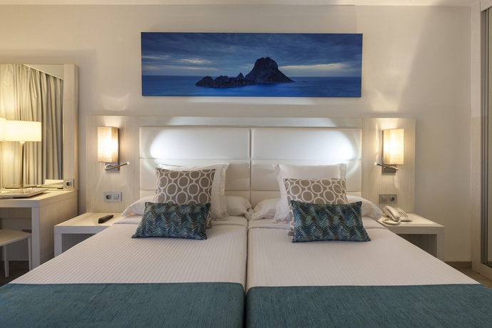 Imagen de la habitación del Hotel Ibiza Corso Y Spa. Foto 12
