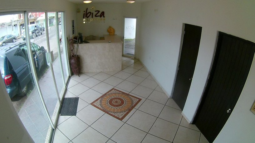 Imagen de los interiores del Hotel Ibiza Express. Foto 20