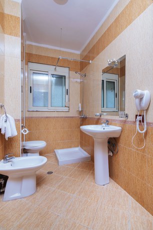 Imagen de la habitación del Hotel Ibiza, Golem. Foto 11