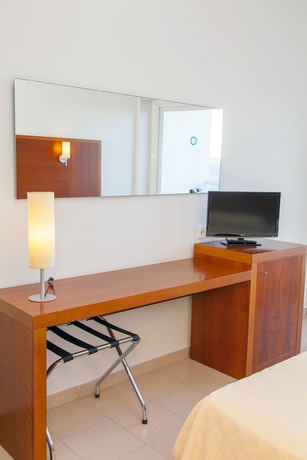 Imagen de la habitación del Hotel Ibiza Playa. Foto 6