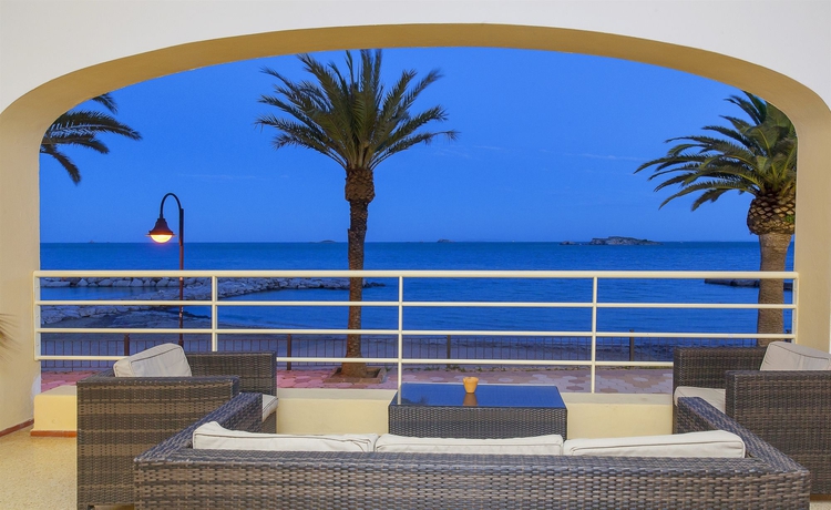 Imagen de los exteriores del Hotel Ibiza Playa. Foto 12