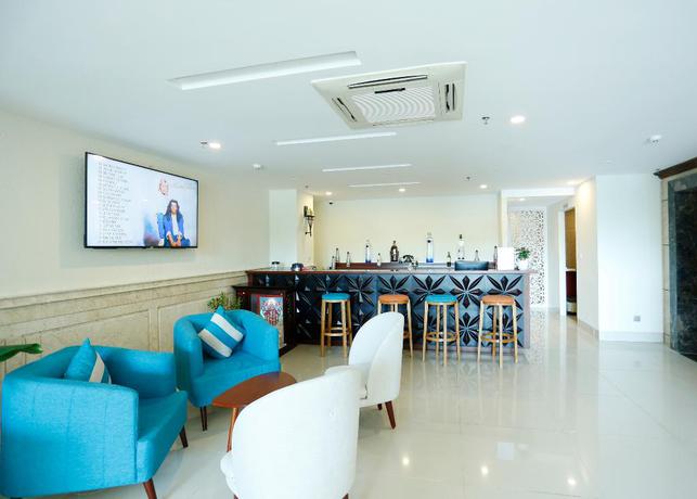 Imagen de los interiores del Hotel Ibiza Riverfront. Foto 17