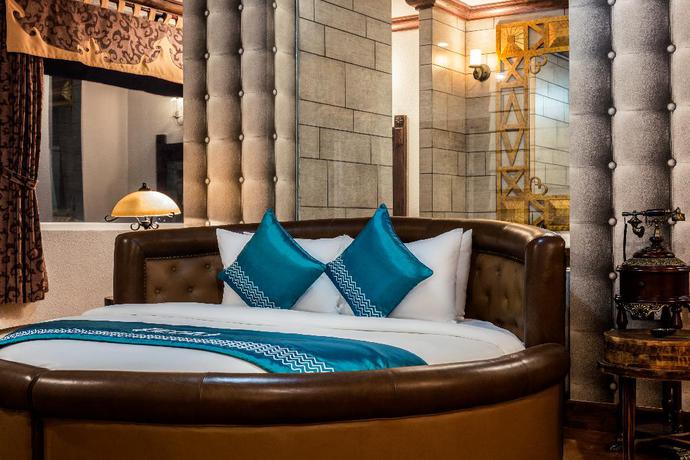 Imagen de la habitación del Hotel Ibiza Riverfront. Foto 14