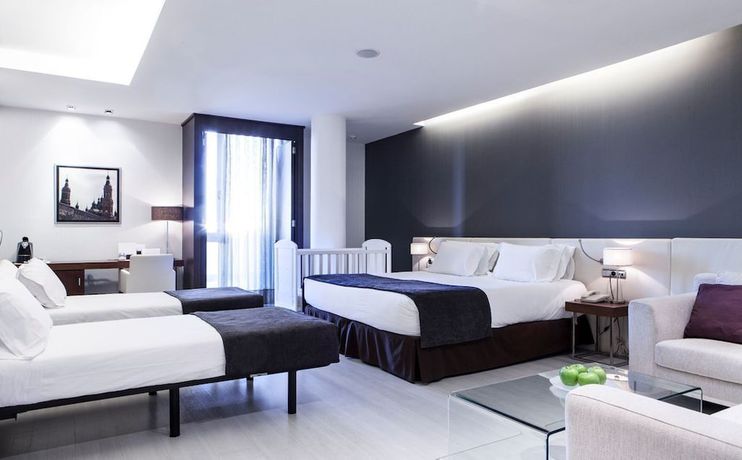 Imagen de la habitación del Hotel Ibiza White Aparts. Foto 4