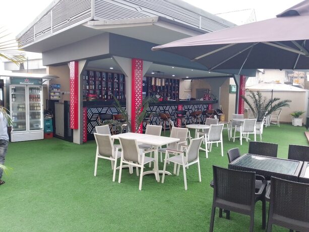 Imagen general del Hotel Ibiza and Resorts. Foto 9