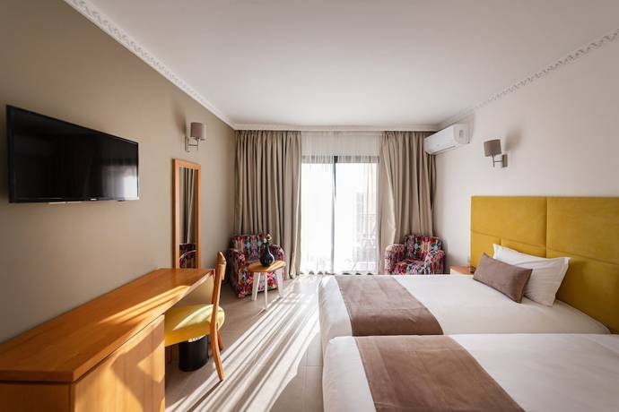 Imagen de la habitación del Hotel Ibn Batouta. Foto 7