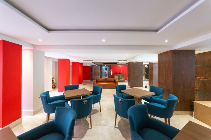 Imagen de los interiores del Hotel Ibn Batouta. Foto 20