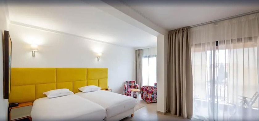 Imagen de la habitación del Hotel Ibn Batouta. Foto 11