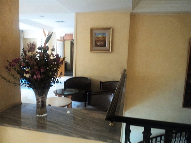Imagen de los interiores del Hotel Ibn Khaldoun. Foto 8